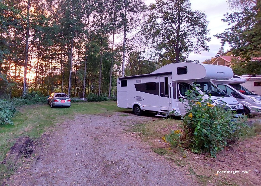 (749 48) Enköping - 10 Sommarrovägen — foto 3