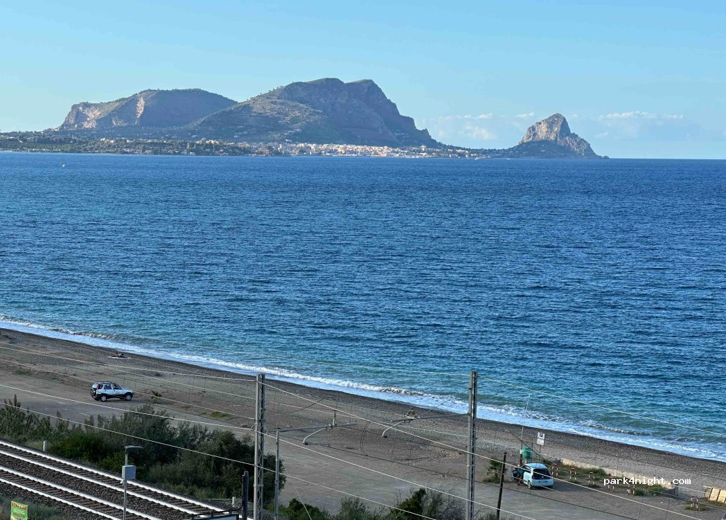 (90010) Torre Colonna-Sperone - 66 Via Passi XI — foto