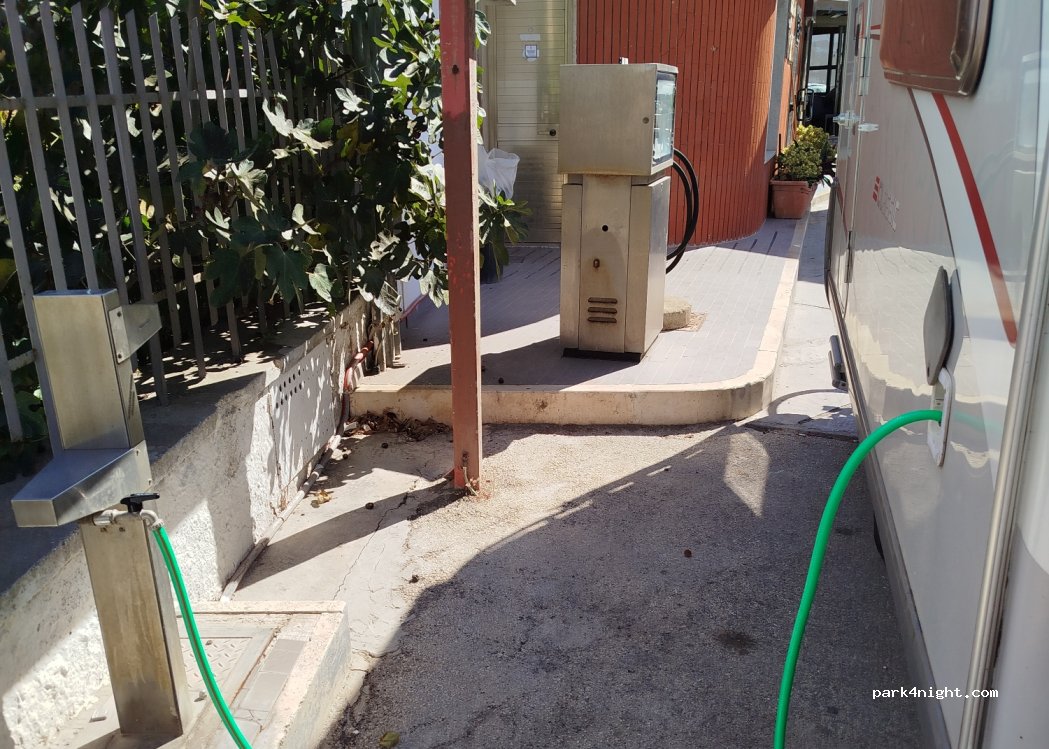 (96018) Pachino - 211 Viale Paradiso — foto