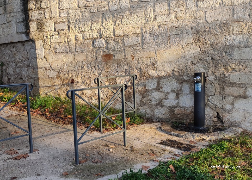 (34160) Saint-Geniès-des-Mourgues - 92 Rue de la Gare — foto 3