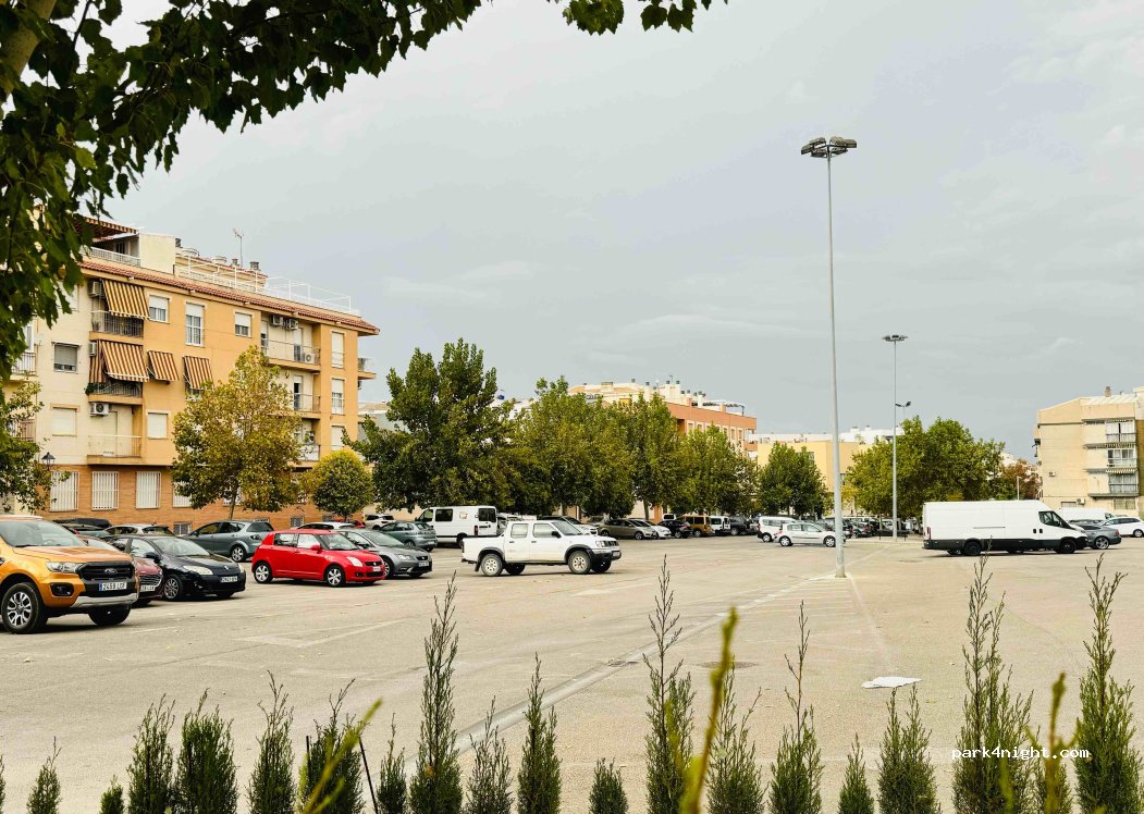 (23640) Torredelcampo - 4 Calle Camilo José Cela — foto 3