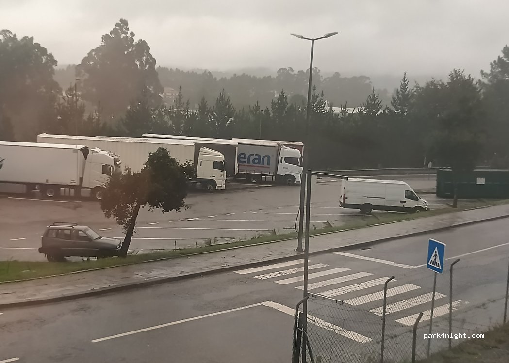 (4820-570) São Gens - 20 Zona Industrial do Socorro — foto