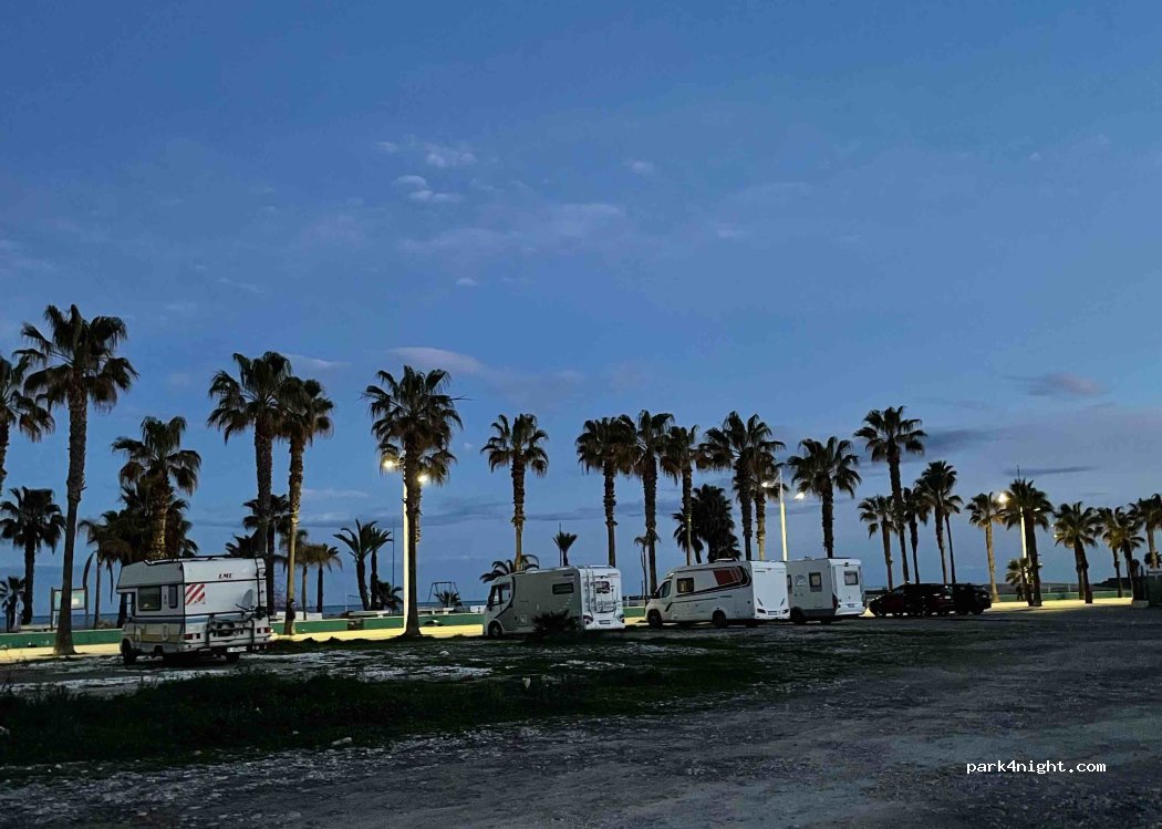 (12530) Burriana - 2 Avenida Mediterrania — foto 3
