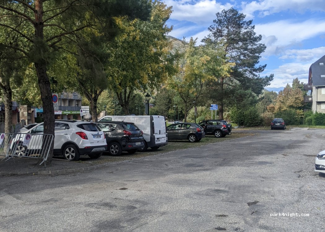(65170) Saint-Lary-Soulan - 2 Rue du Corps Franc Pommies — foto
