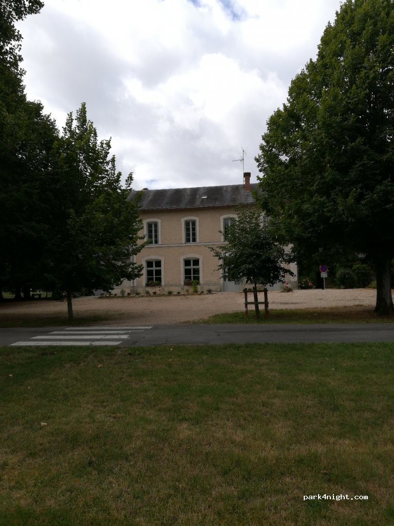 (37350) Chaumussay - 29 Avenue de la Gare — foto 3