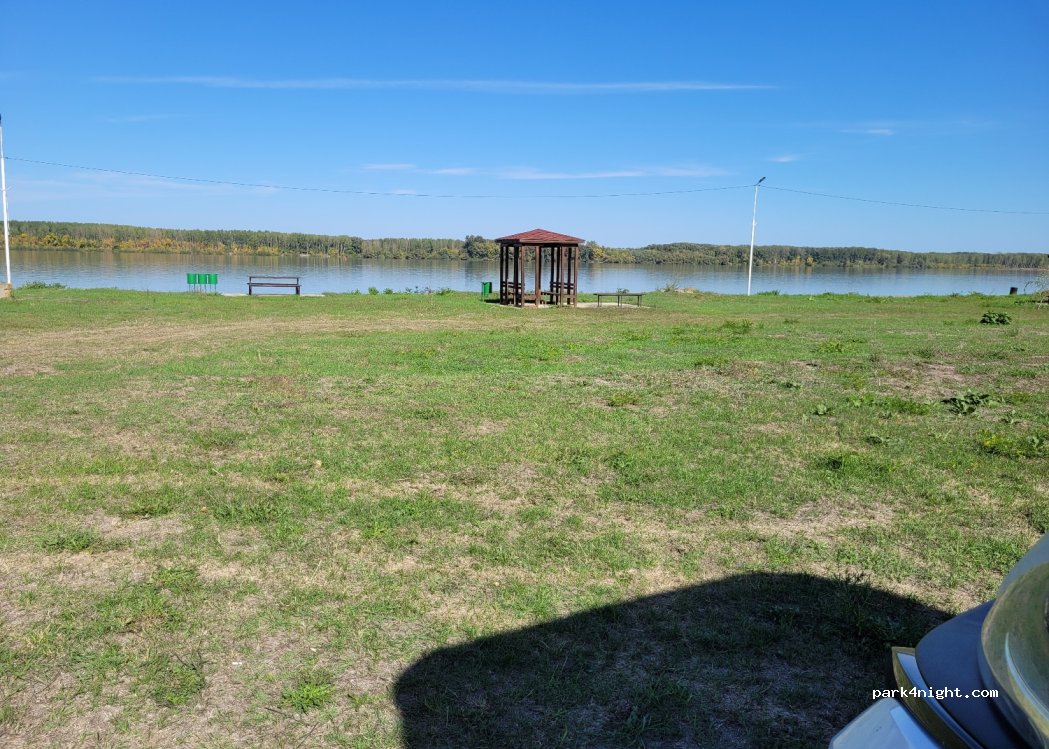 (3340) Ostrov - Unnamed Road — foto 3