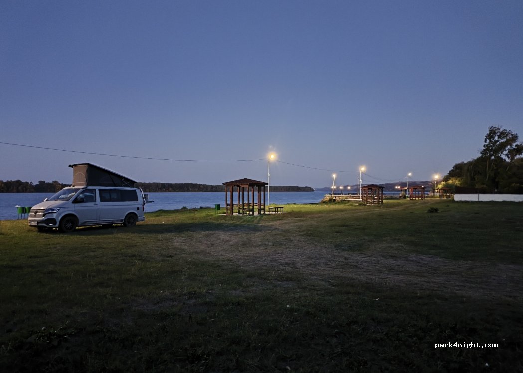 (3340) Ostrov - Unnamed Road — foto 4