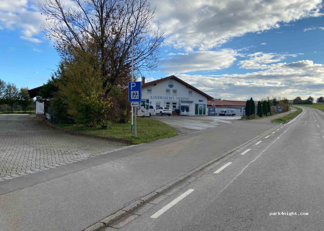 (89297) Roggenburg - 1 Stoffenrieder Straße — foto 2