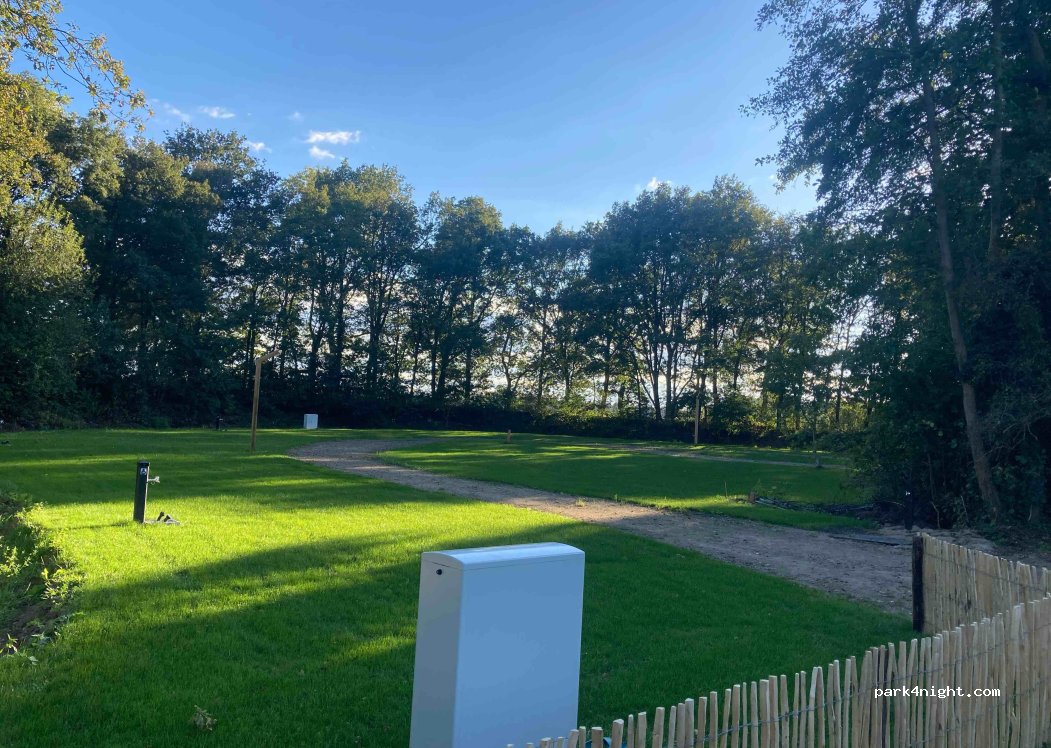 Camperplaats Erfdijk — foto 2
