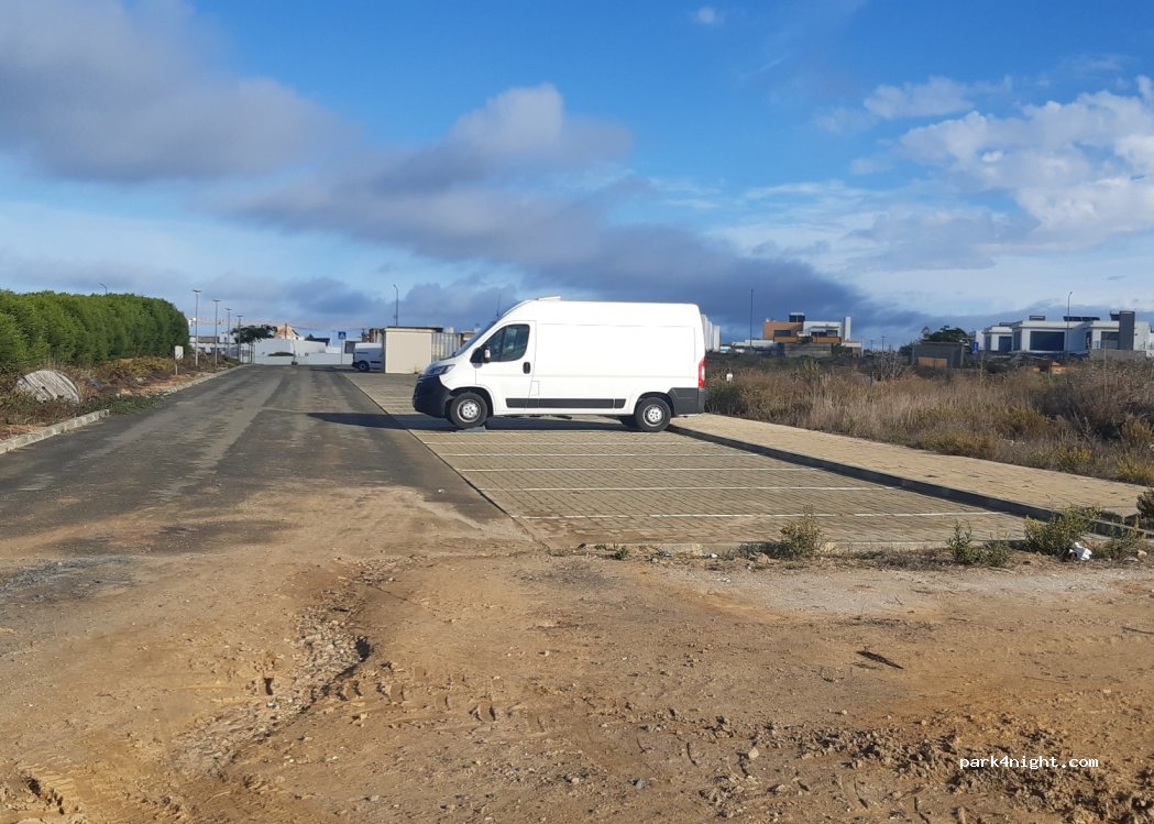 (7520) Sines - 11 Rua Vitalina da Silva — foto