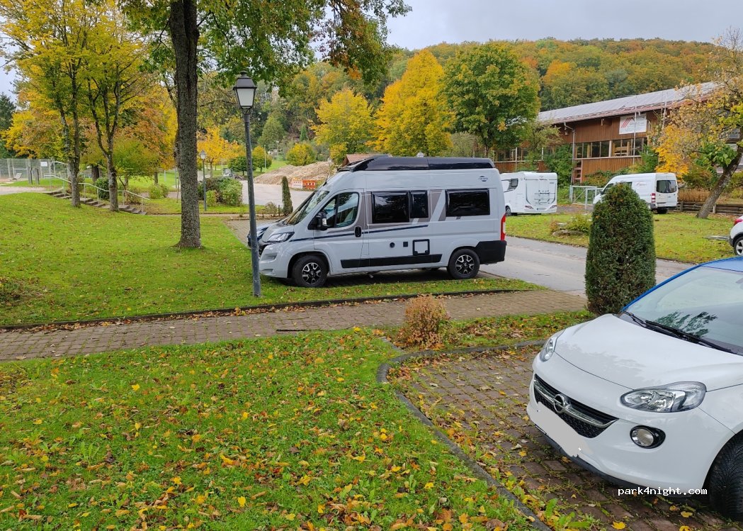 (72813) Sankt Johann - 10 Uhlandstraße — foto