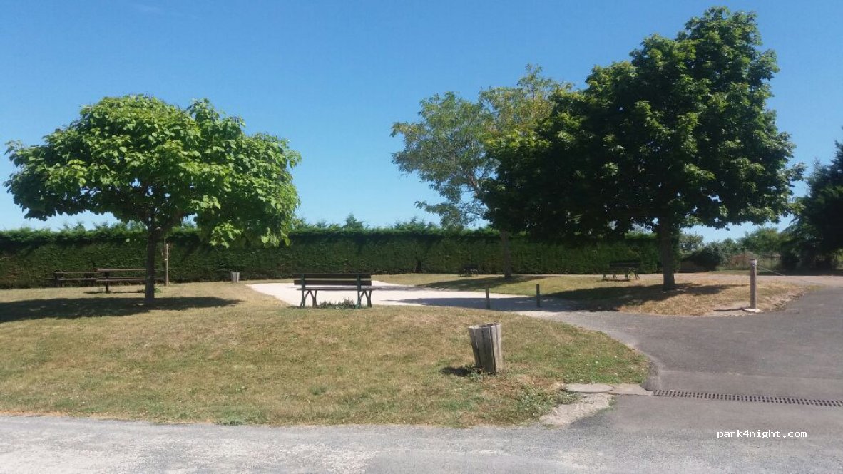 (41250) Fontaines-en-Sologne - 91 Route de Bracieux — foto