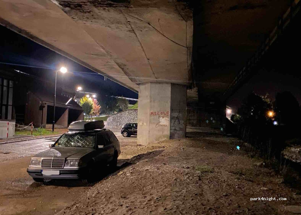 (33016) Pontebba - 130 Via G. Mazzini — foto