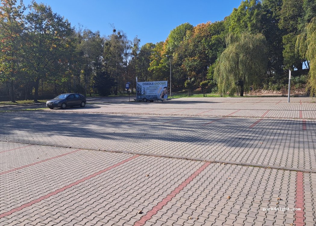 (41-940) Piekary Śląskie - Generała Jerzego Ziętka 13 — foto