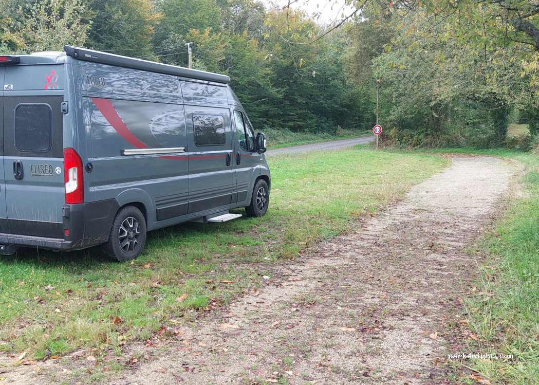 (16500) Ansac-sur-Vienne - — foto