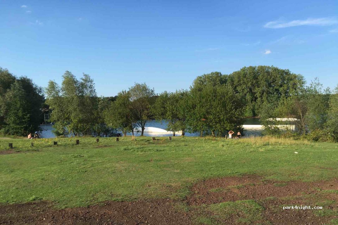 (47239) Duisburg - 91 Lohfelder Weg — foto