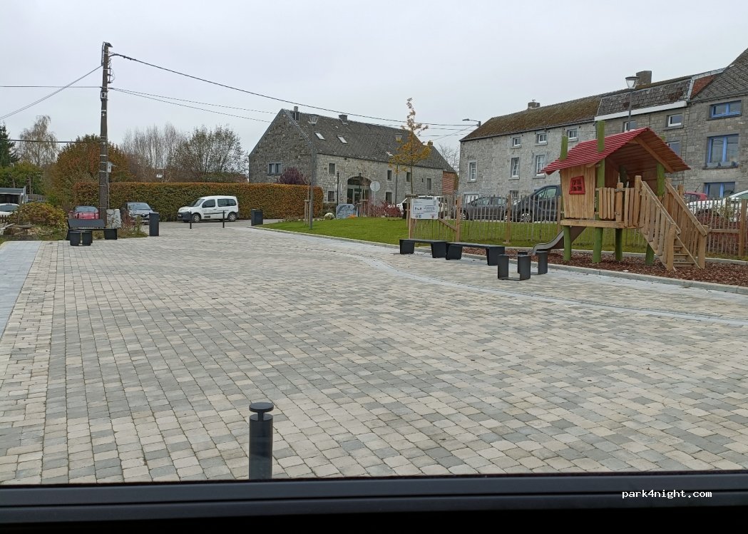 (5590) Ciney - 14 Chemin Sous le Courtil — foto 2