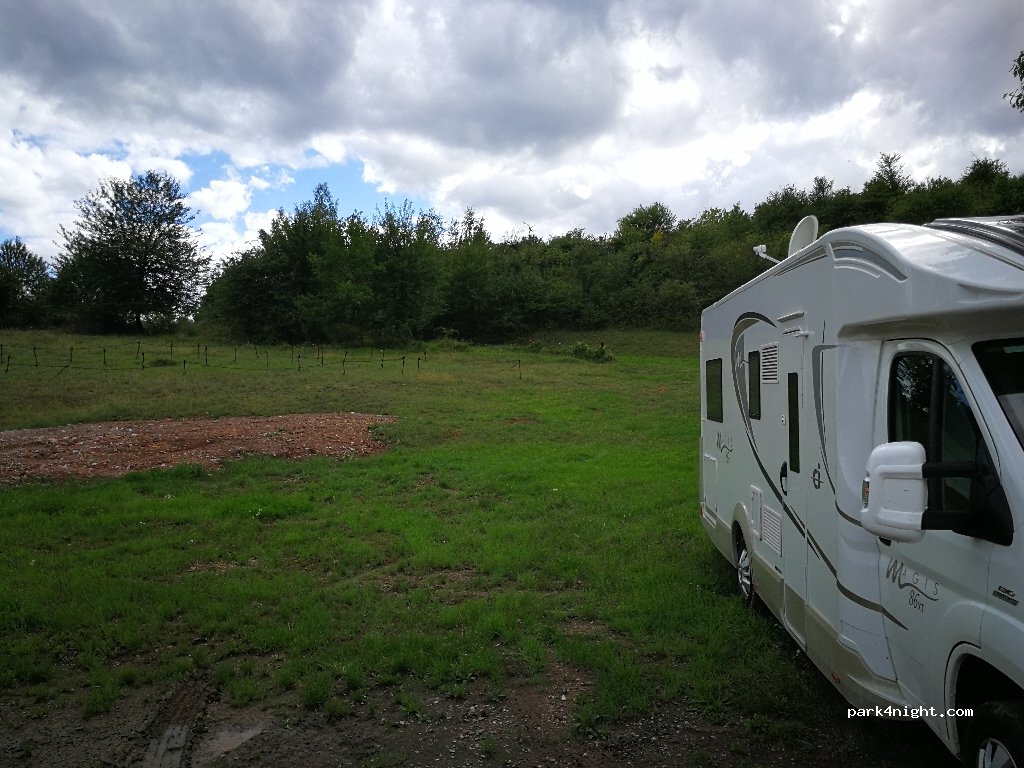 (57920) Veckring - Unnamed Road — foto