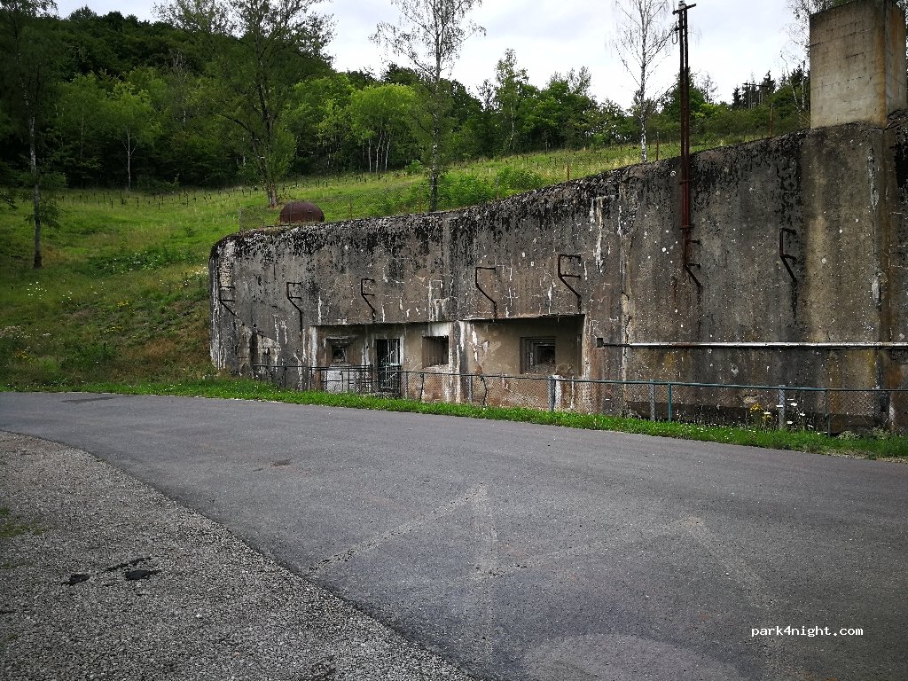 (57920) Veckring - Unnamed Road — foto 3