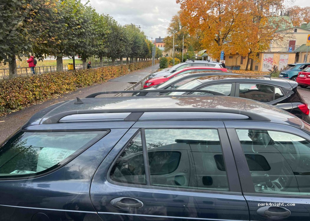 (753 09) Uppsala - 2 Sjukhusvägen — foto