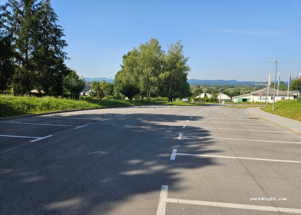 (6250) Ilirska Bistrica - 25d Rozmanova ulica — foto 2