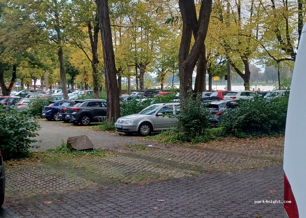 (50996) Köln - Heinrich-Lübke-Ufer — foto 2