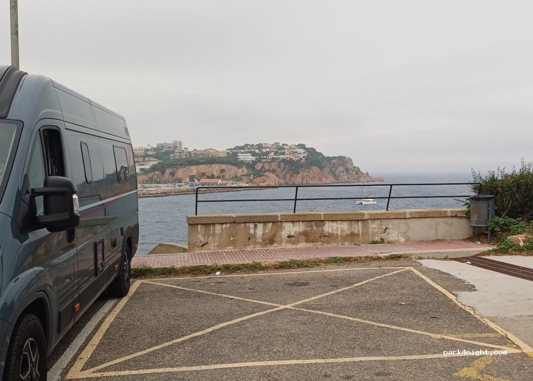 (17220) Sant Feliu de Guíxols - 2 Carrer de Garbí — foto 2