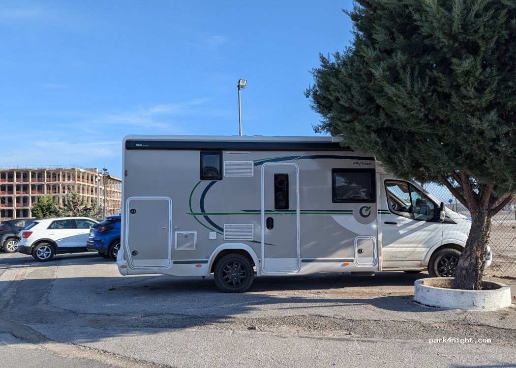 (546 27) Thessaloniki - 23 26is Oktovriou — foto