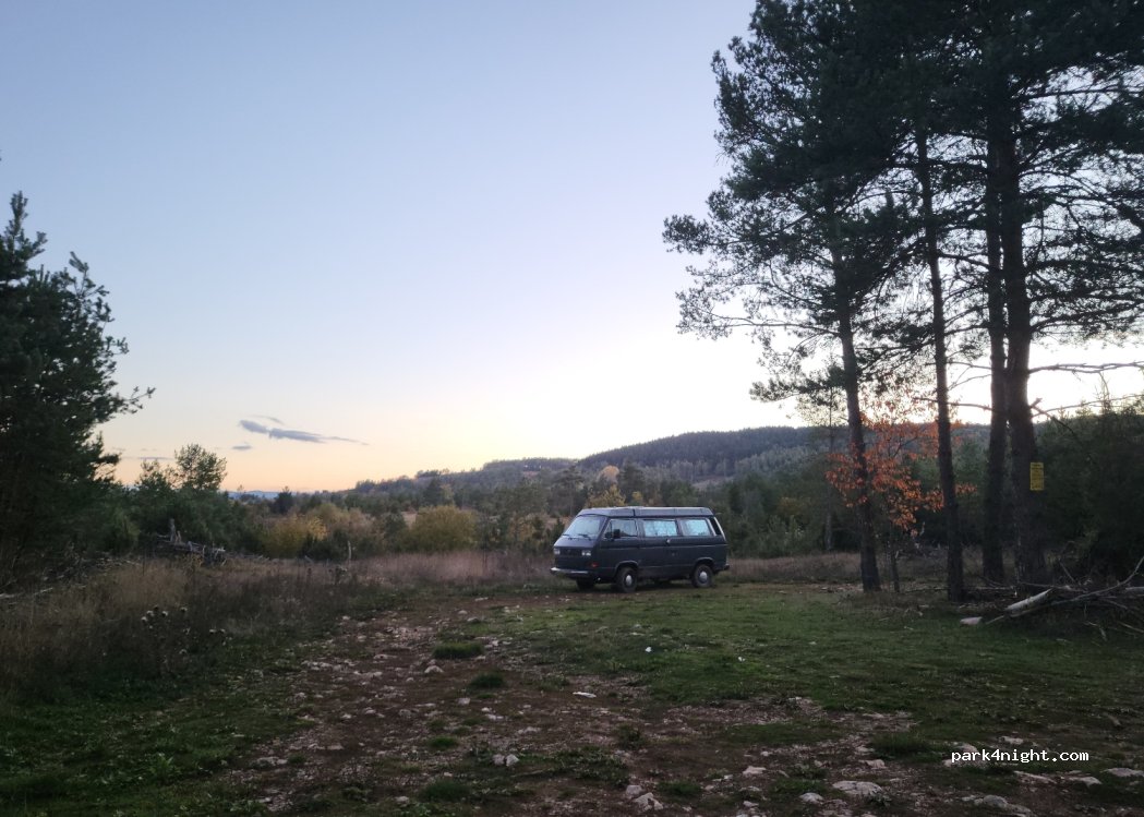 (36310) Gornje Lopiže - Unnamed Road — foto