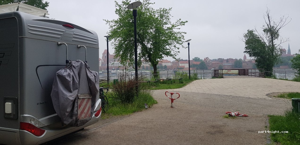 (87-100) Toruń - 4/8 Majdany — foto 2