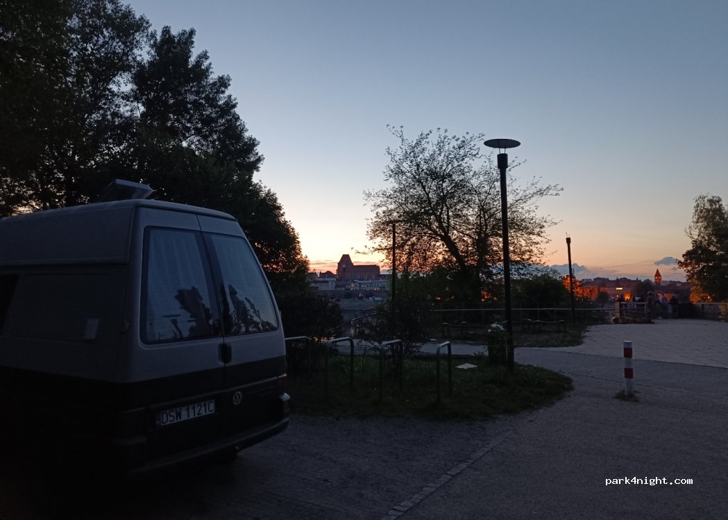(87-100) Toruń - 4/8 Majdany — foto 4