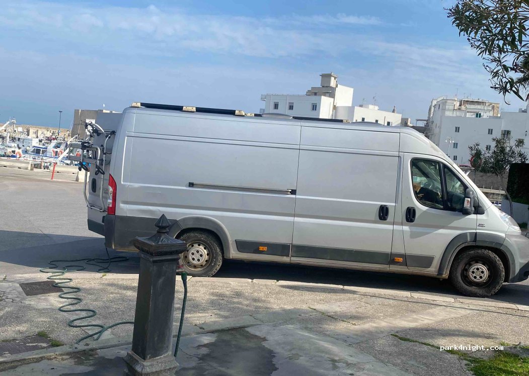 (70043) Monopoli - 12/A Largo Fontanelle — foto 3