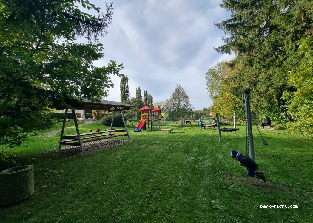 (04720) Döbeln - 14 Am Schlosspark — foto 3
