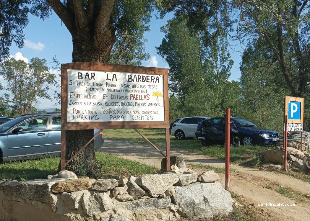 Parking La Bardera — foto 4