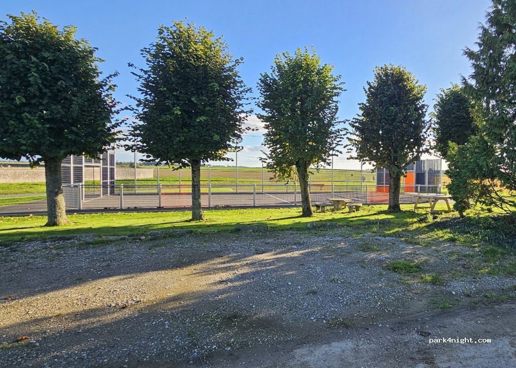 (27110) Crestot - 2 Rue des Forières — foto