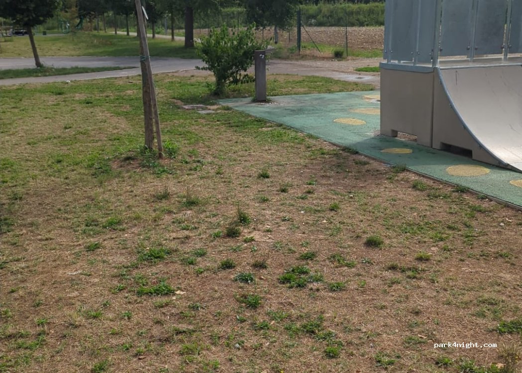 (24060) Gorlago - 6 Piazza Europa — foto 3