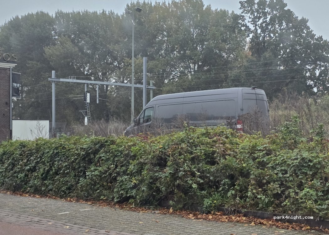 (5701 PH) Helmond - 22 Binnen Parallelweg — foto