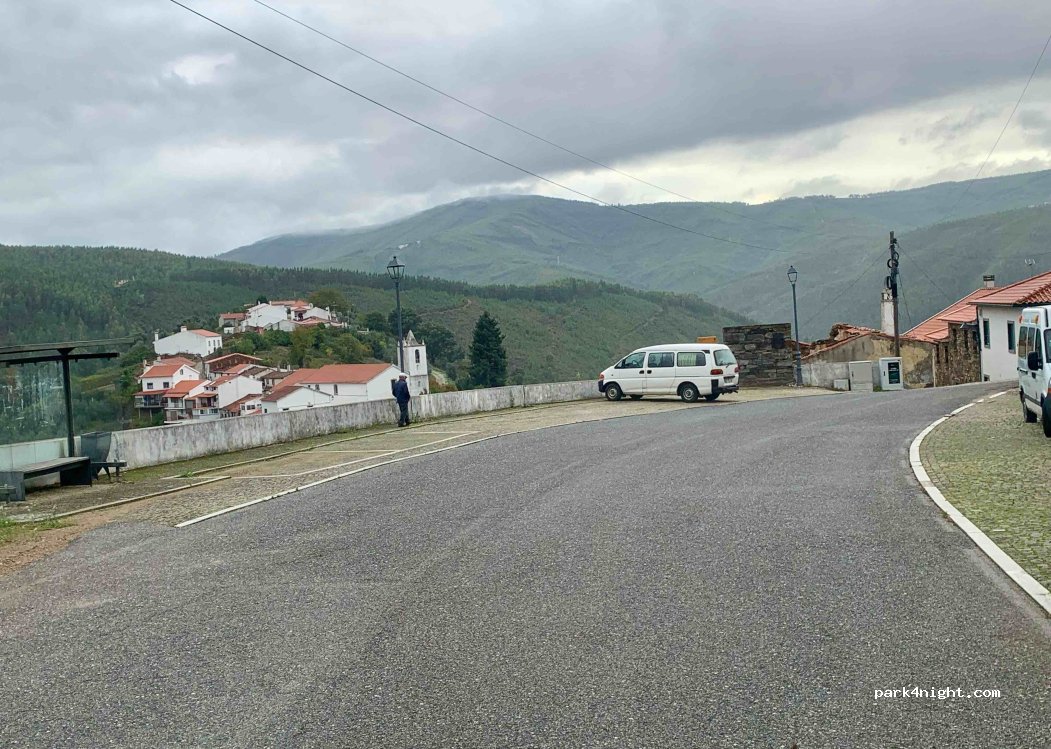 (6160) Álvaro - Unnamed Road — foto