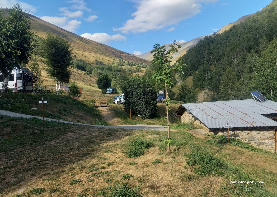 Aire De Bivouac Municipale — foto 3