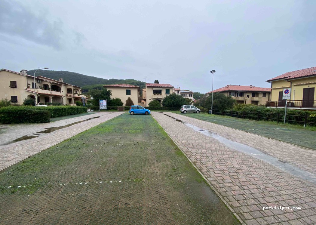 (57033) Marciana Marina - 25 Via Martiri di Corfù e Cefalonia — foto