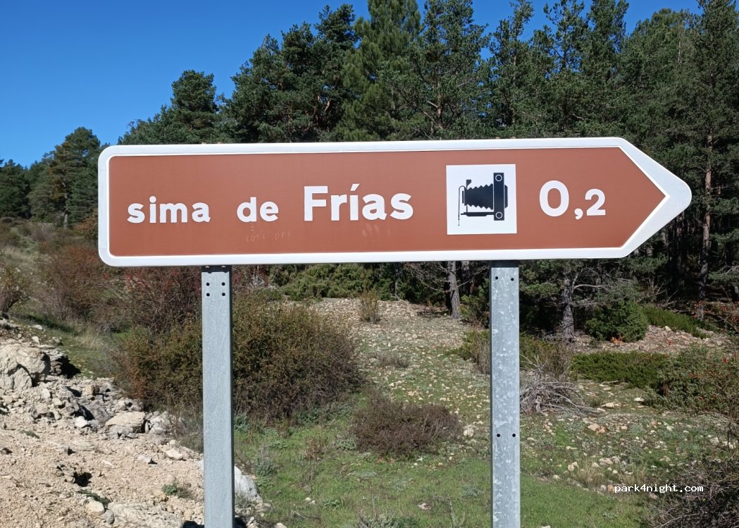 (44126) Frías de Albarracín - A-1704 — foto 2