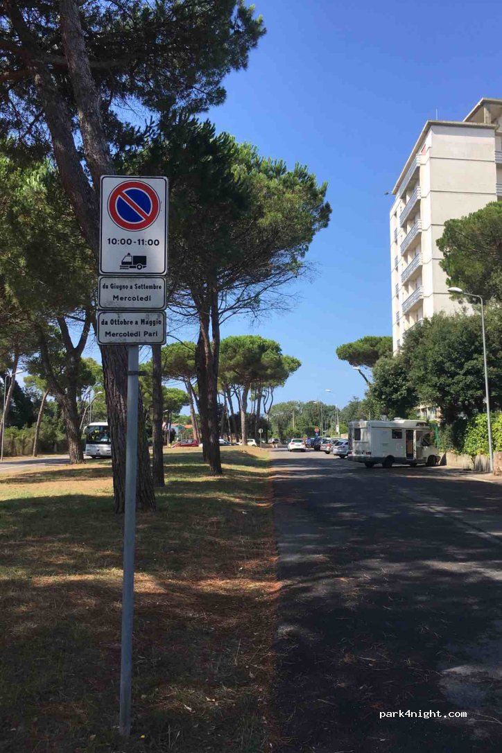(56128) Marina di Pisa-tirrenia-calambr - 16 Via San Guido — foto