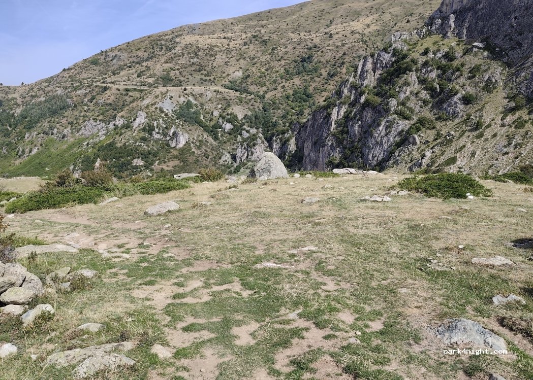 (1023) Radomirë - Unnamed Road — foto 3