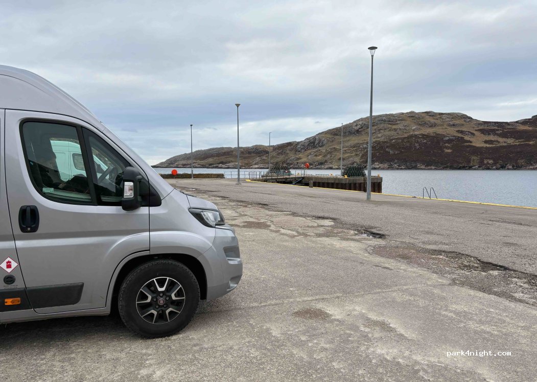 Kinlochbervie Loch Clash Campervan Stopover — foto 5