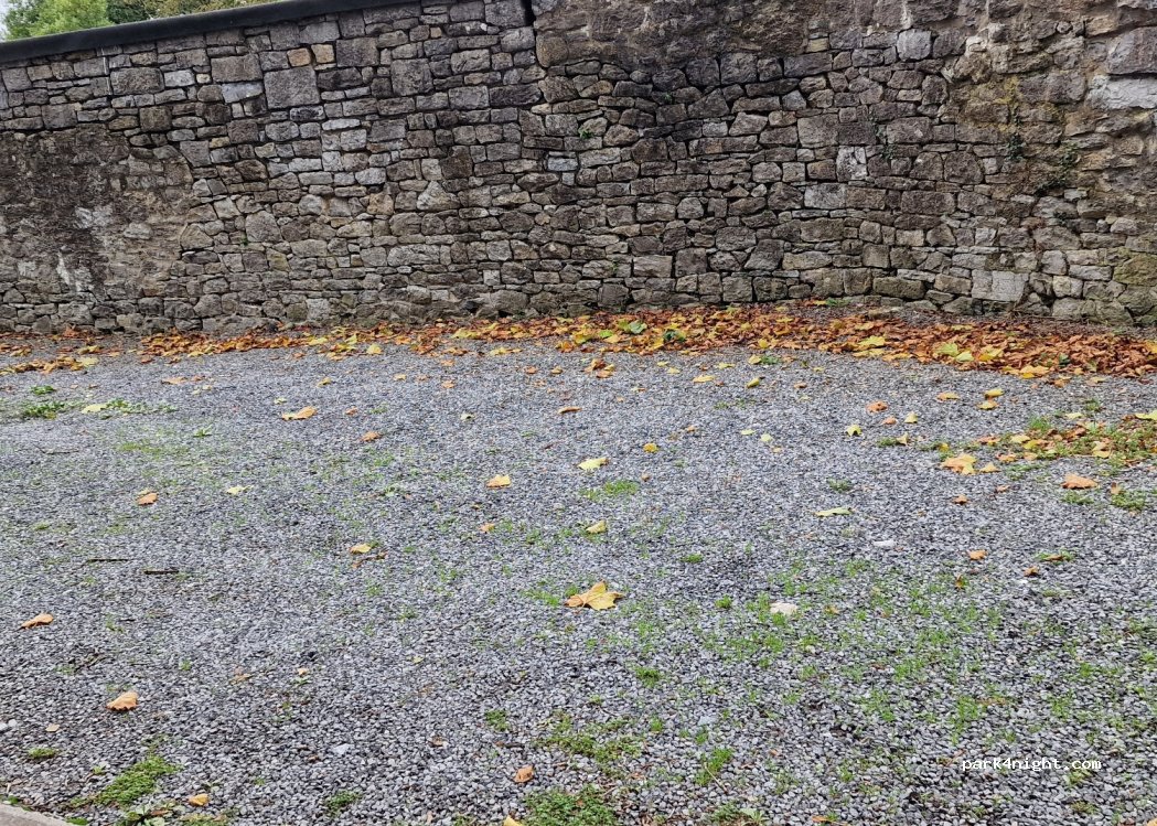 (6500) Beaumont - 29 Avenue des Tours — foto