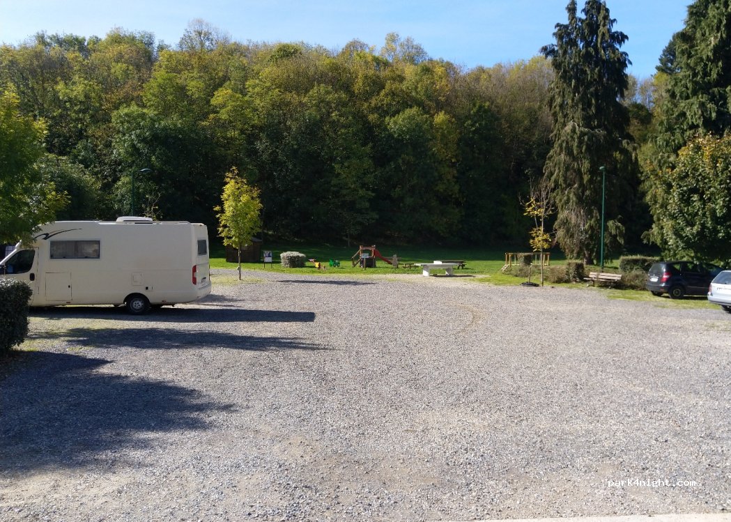 (11580) Missègre - 69 Le Village — foto