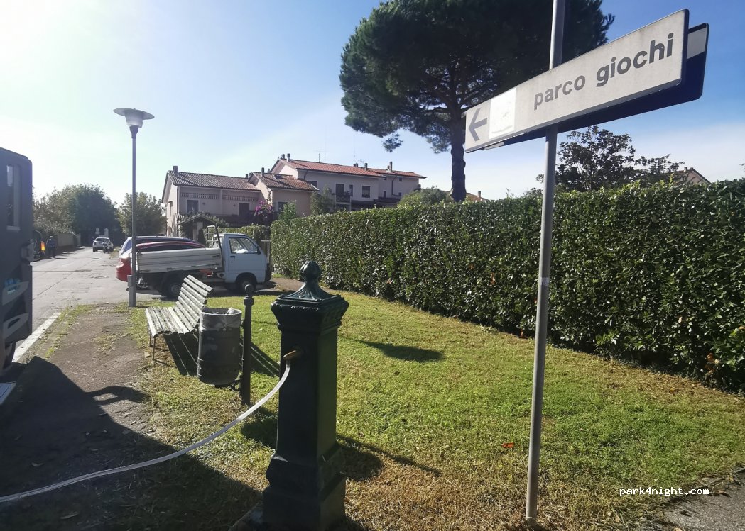 (55042) Forte dei Marmi - 33A Via dell'Acqua — foto 2