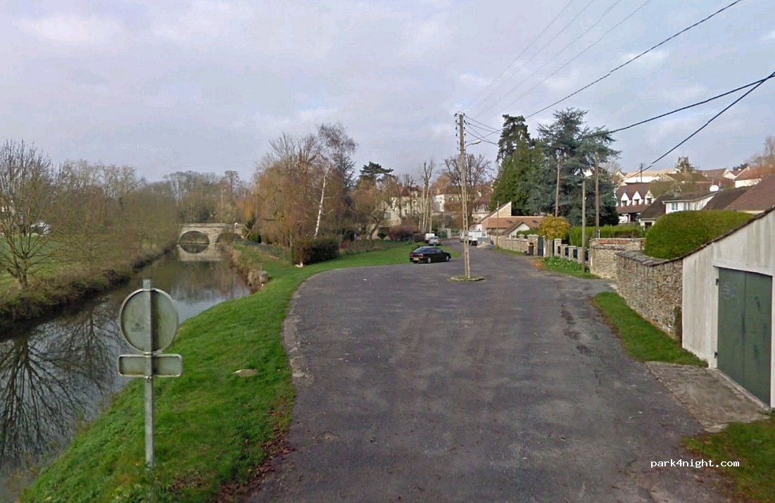 (77390) Chaumes-en-Brie - Chemin du Pré Martin — foto
