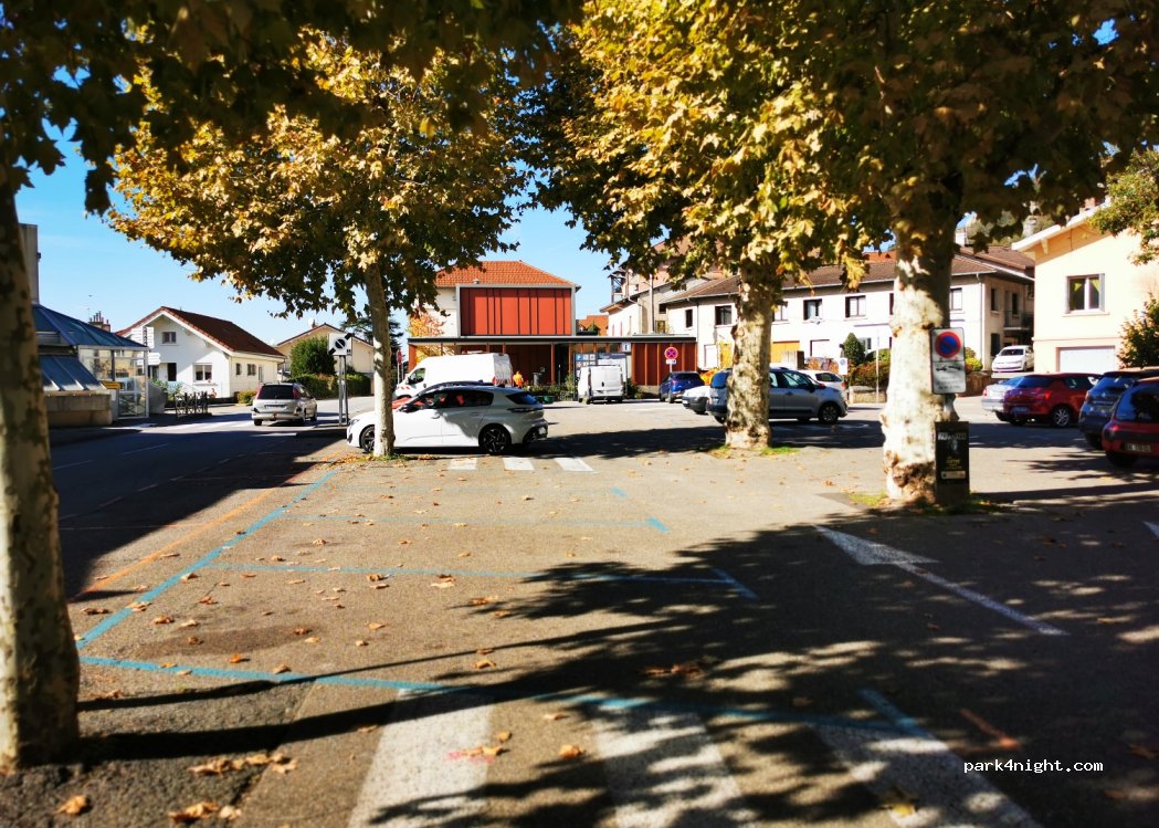 (38340) Voreppe - 118 Avenue Simone Veil — foto