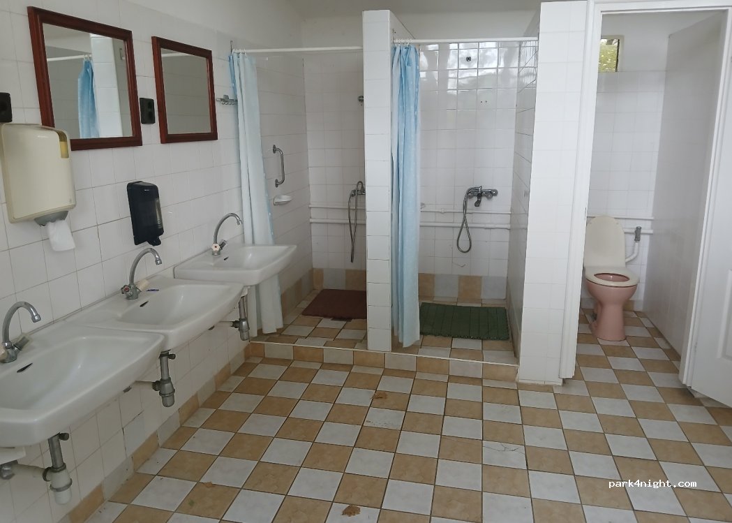 Árnyas Thermal Camping — foto 4